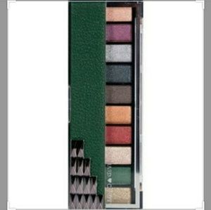 Sold Out*HARD CANDY*Raining Men 10 eyeshadow Palle